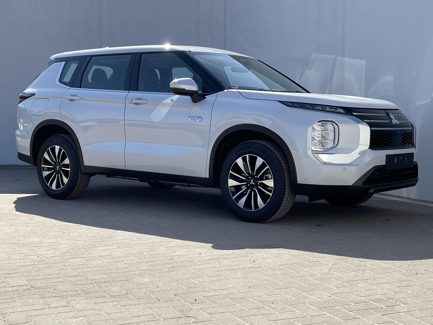Mitsubishi Mitsubishi