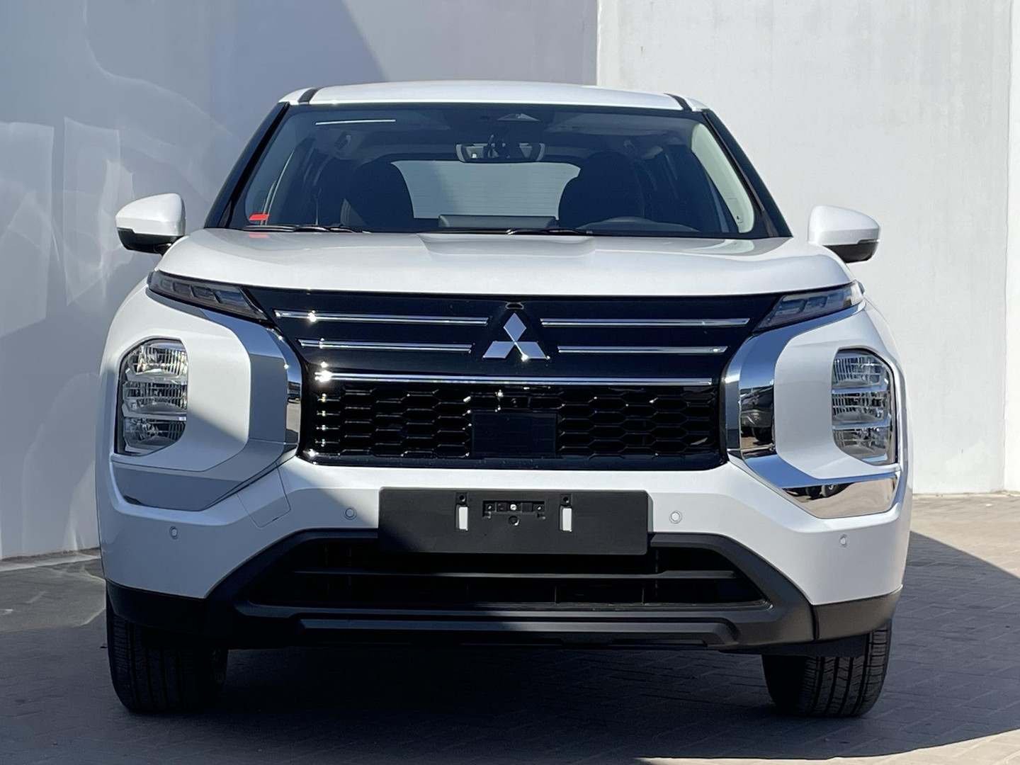Mitsubishi Mitsubishi