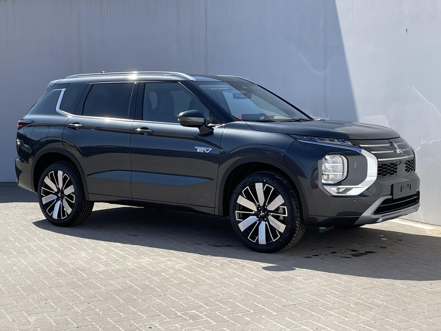 Mitsubishi Mitsubishi