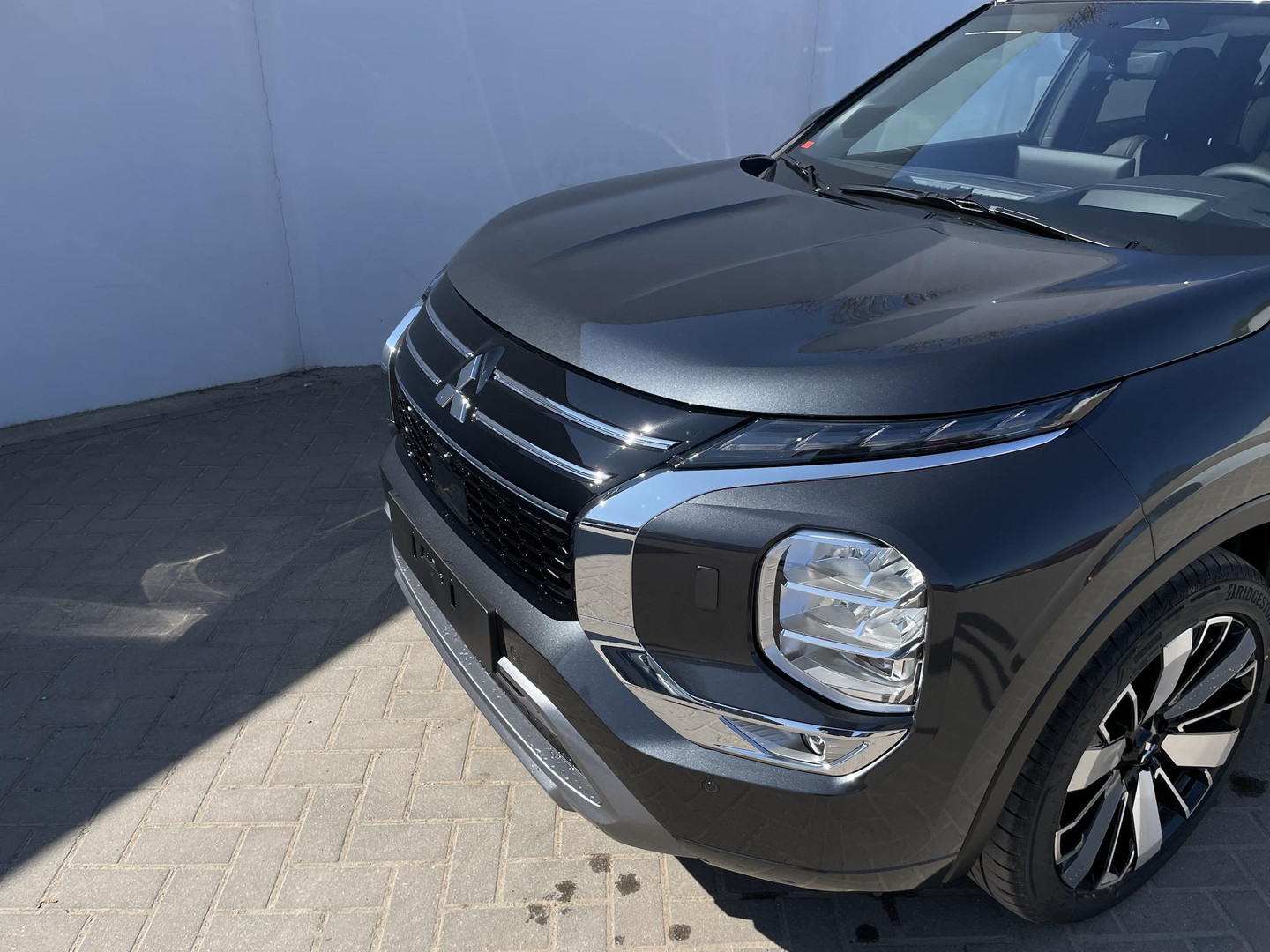 Mitsubishi Mitsubishi