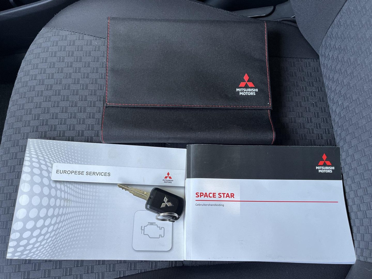Mitsubishi Mitsubishi