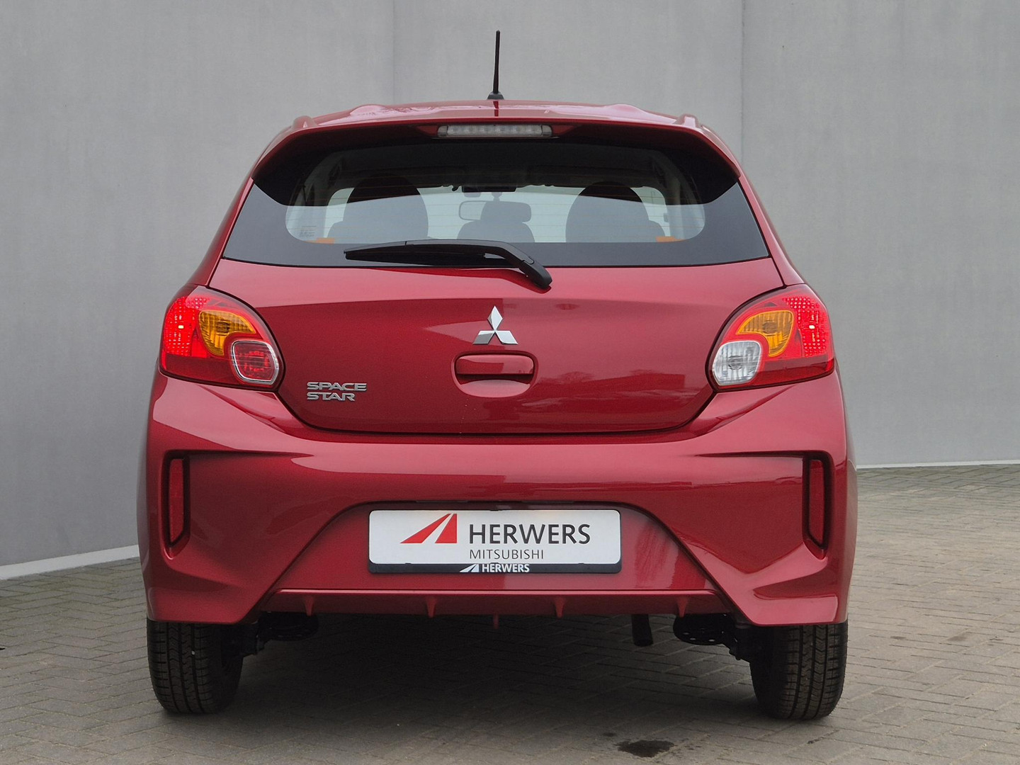 Mitsubishi Mitsubishi