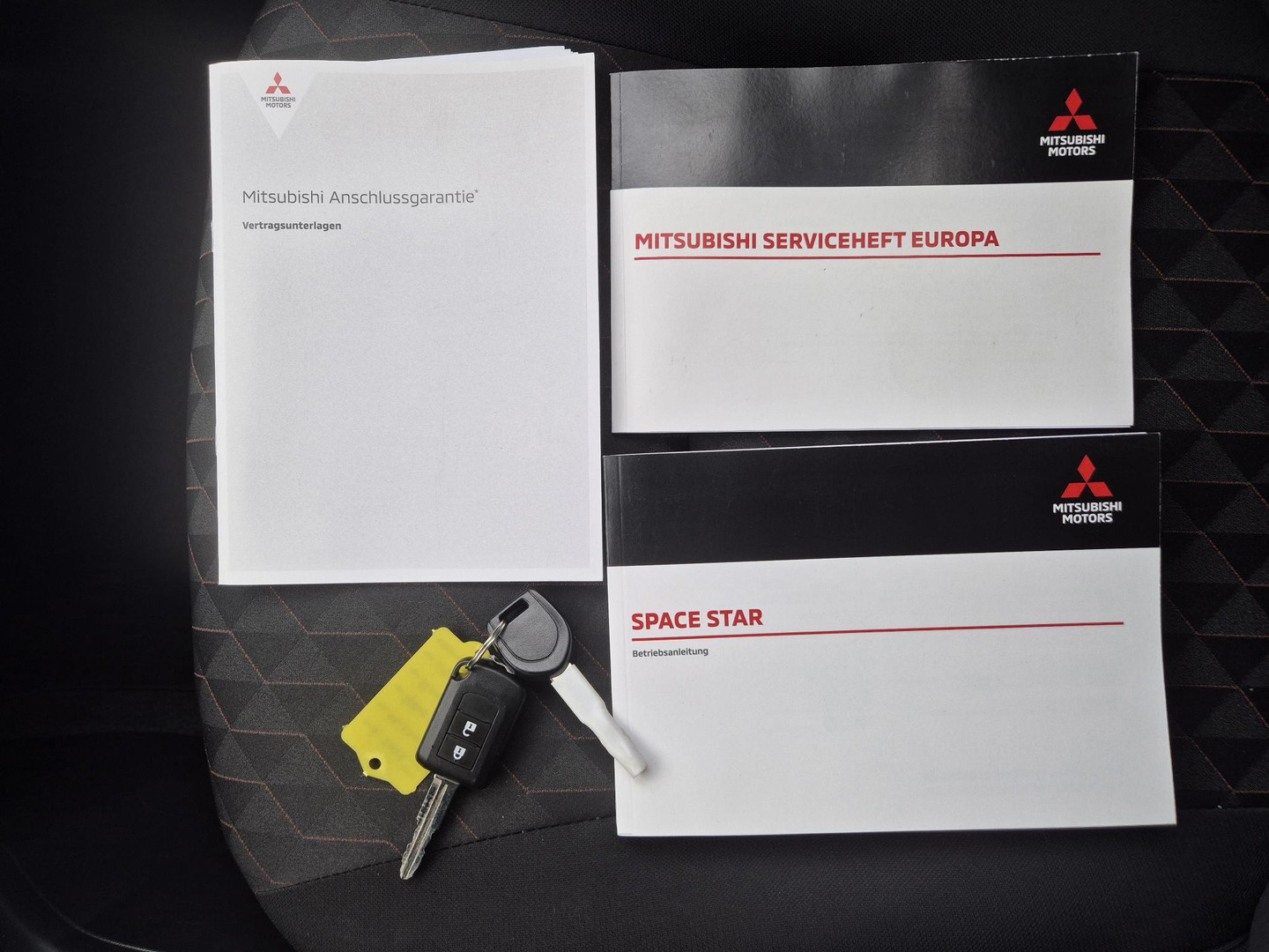 Mitsubishi Mitsubishi