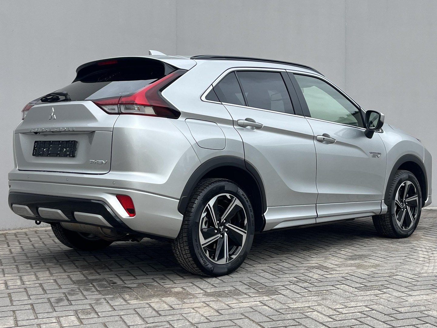 Mitsubishi Mitsubishi