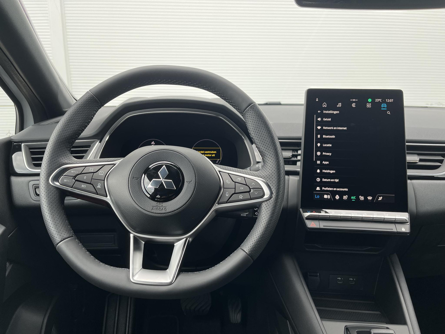 Mitsubishi Mitsubishi