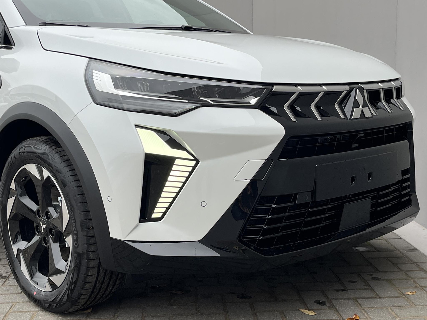 Mitsubishi Mitsubishi
