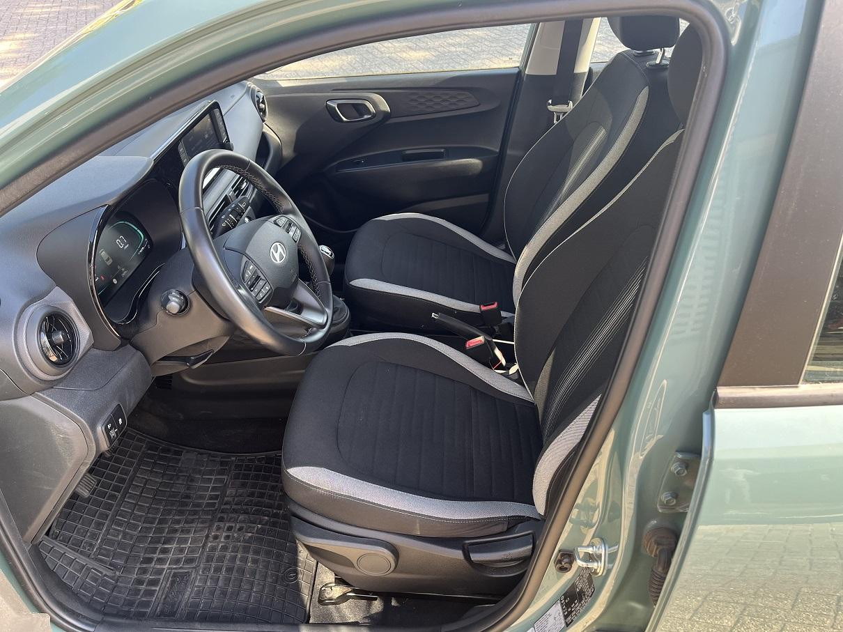 Hyundai Hyundai