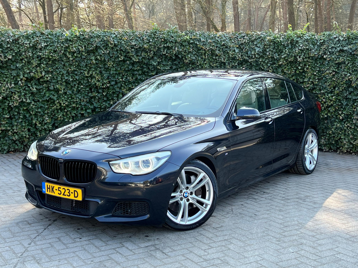 BMW BMW