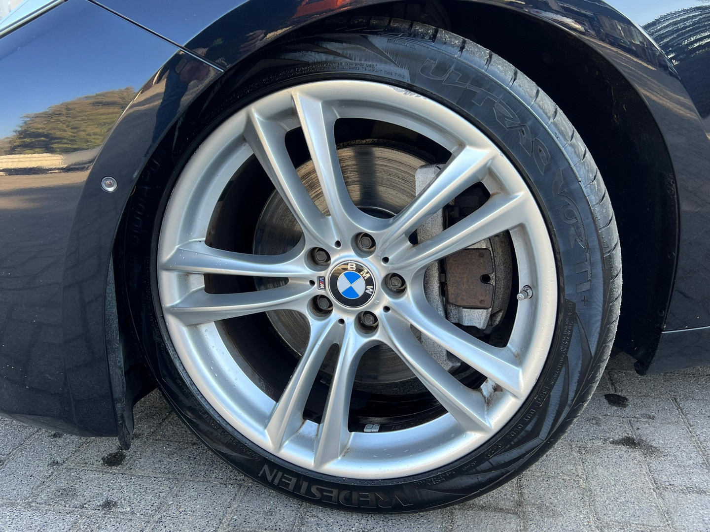 BMW BMW