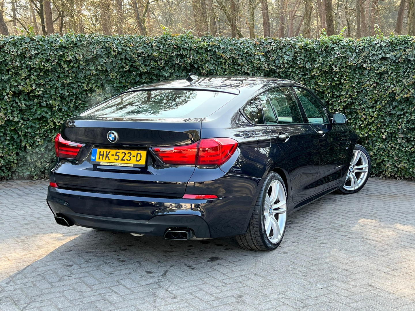 BMW BMW