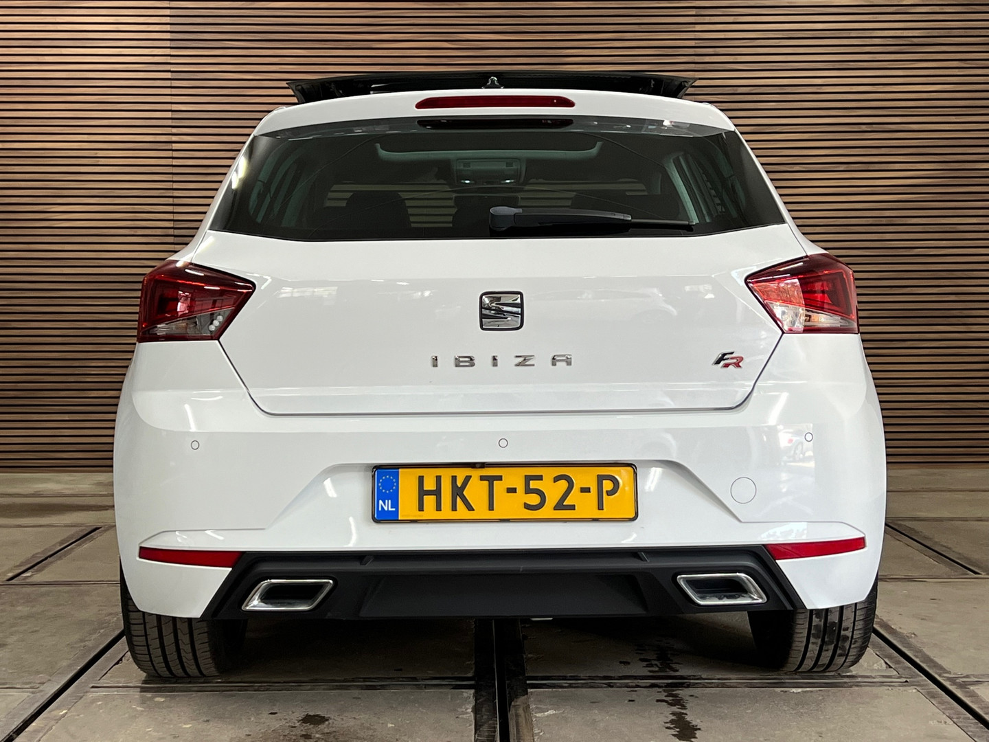 SEAT