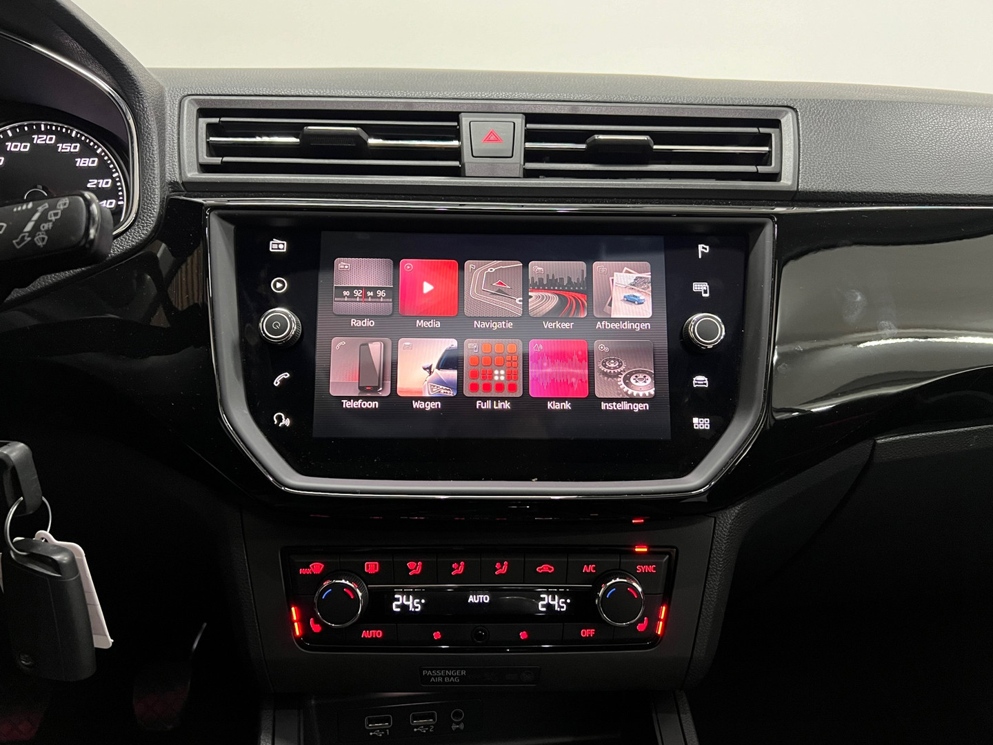 SEAT