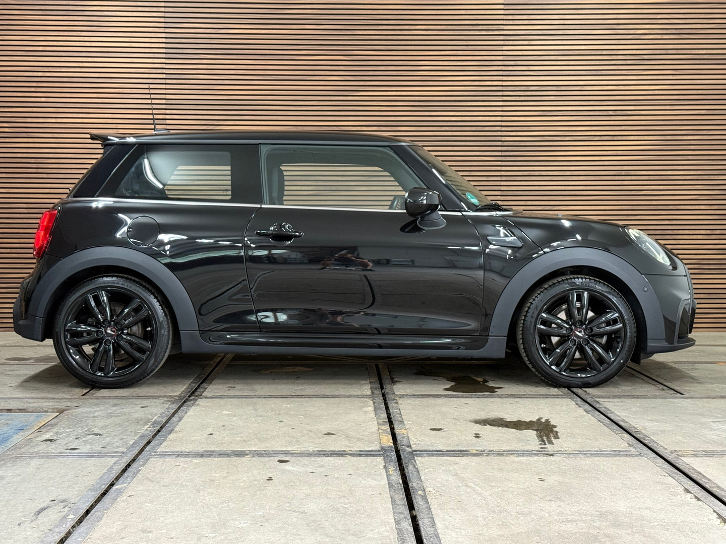MINI