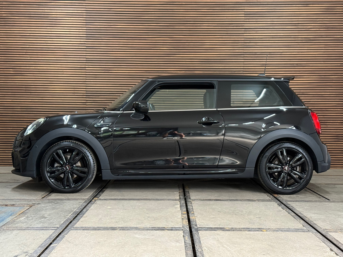 MINI