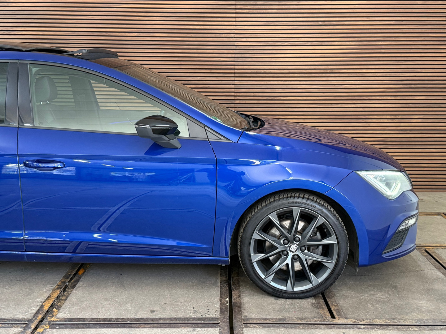SEAT
