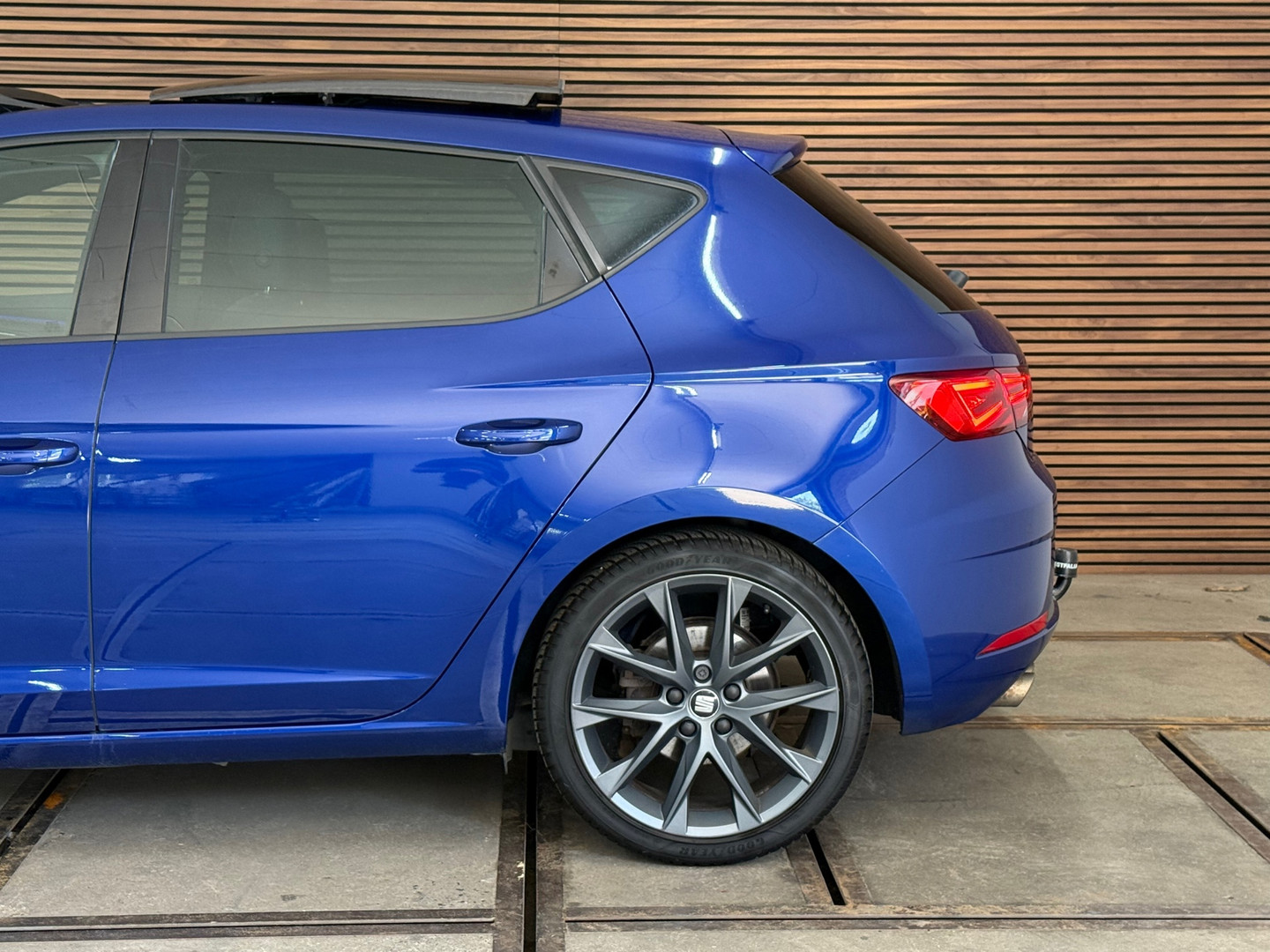 SEAT