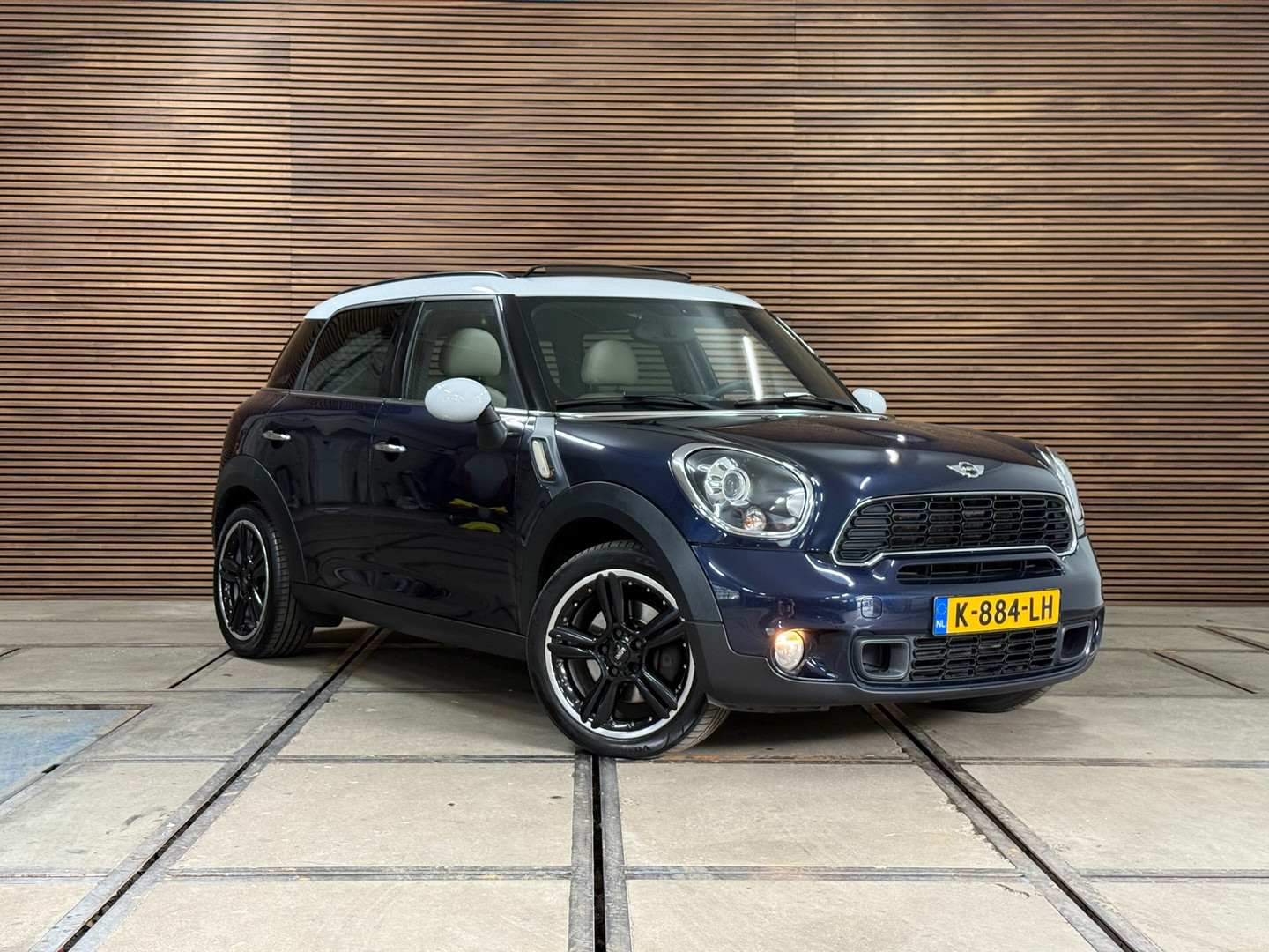MINI
