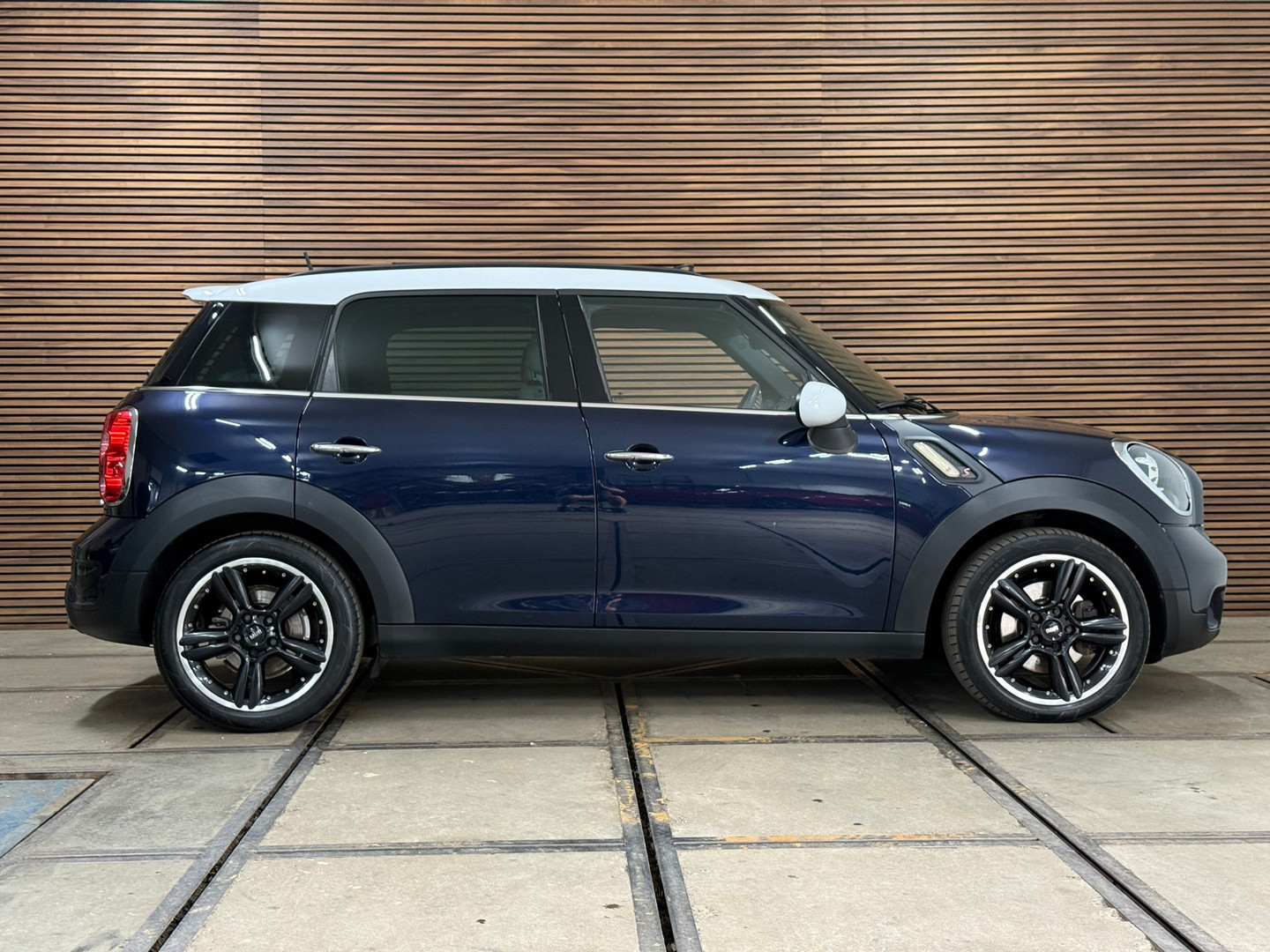 MINI
