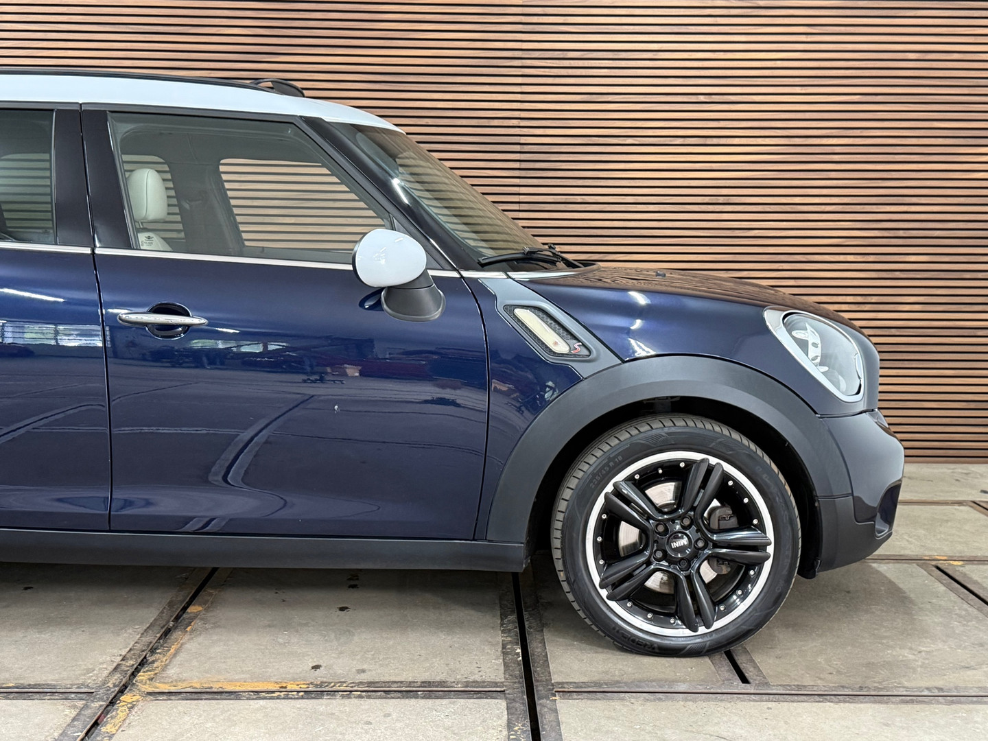 MINI
