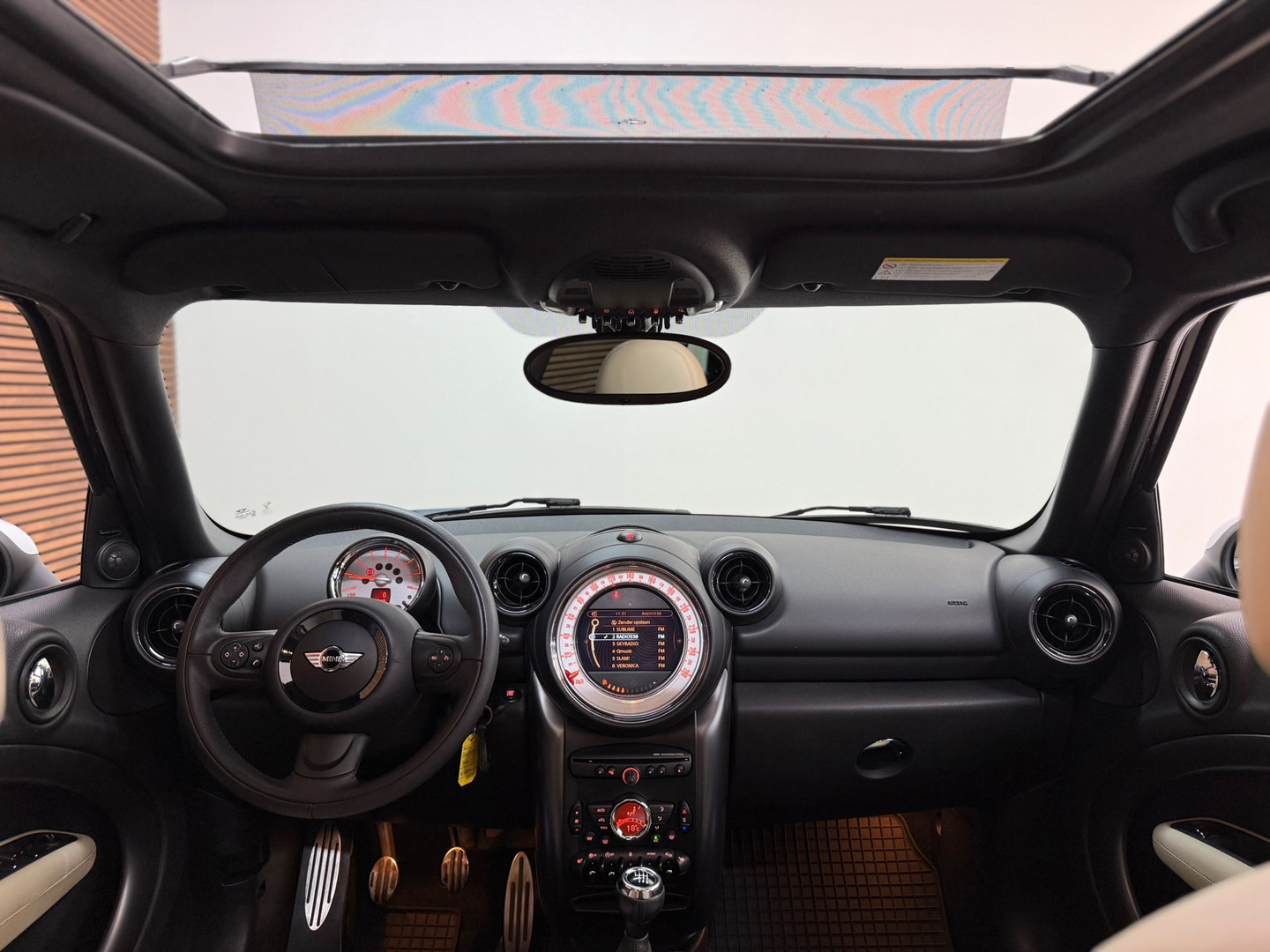 MINI