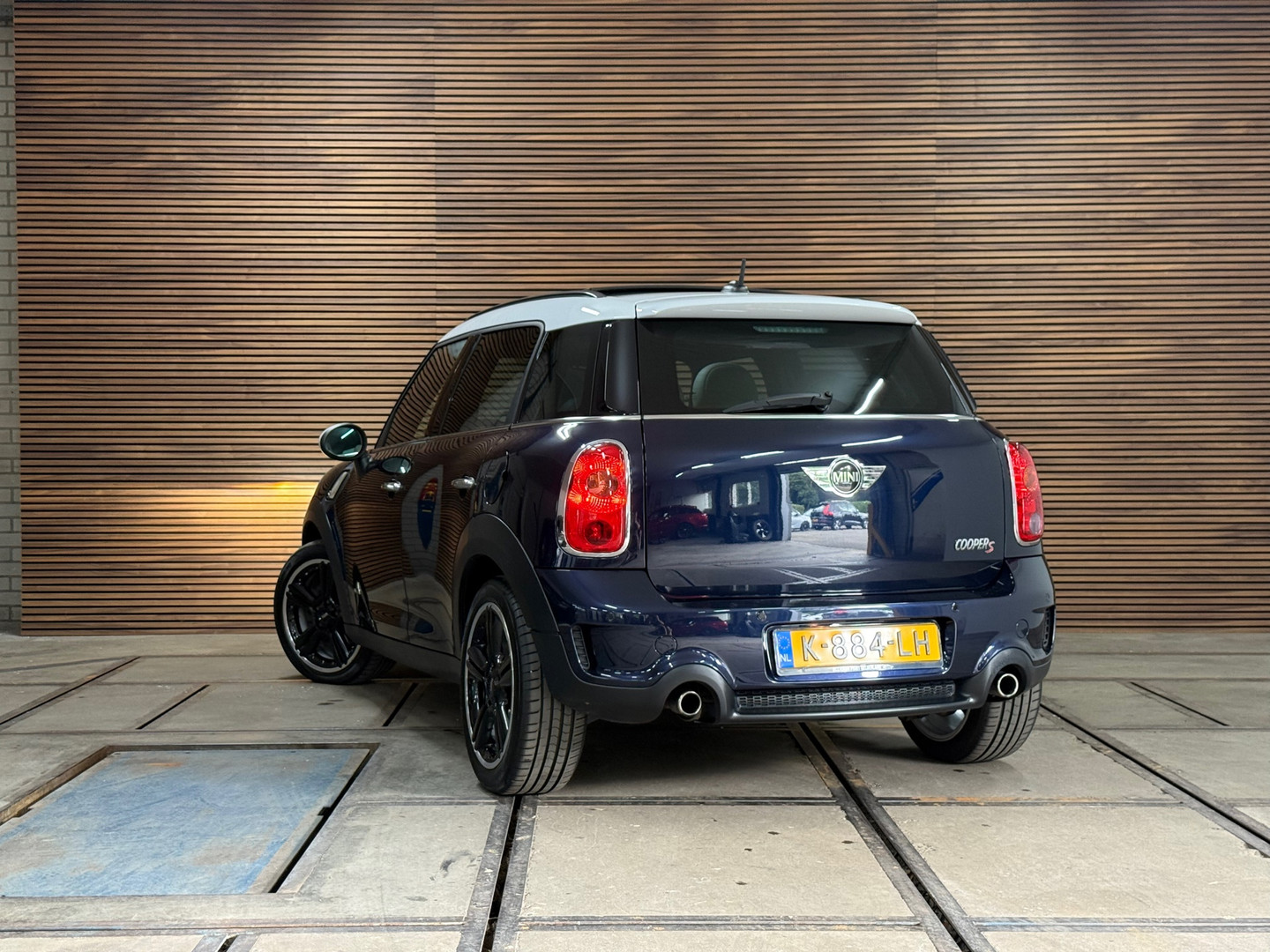 MINI