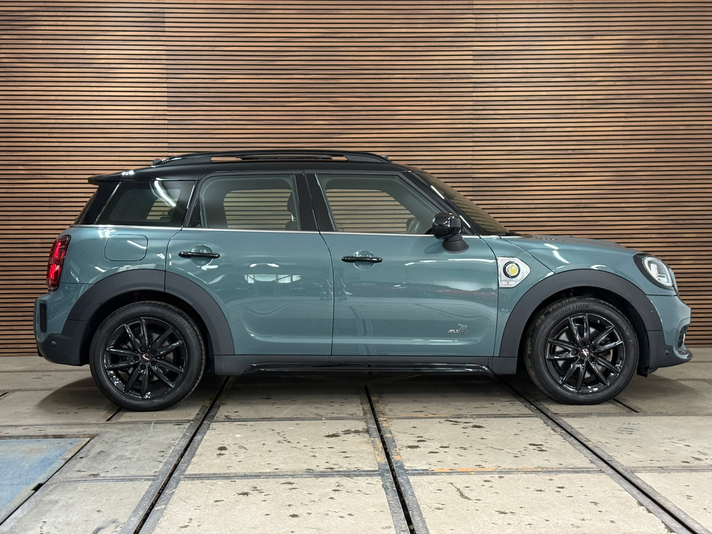 MINI