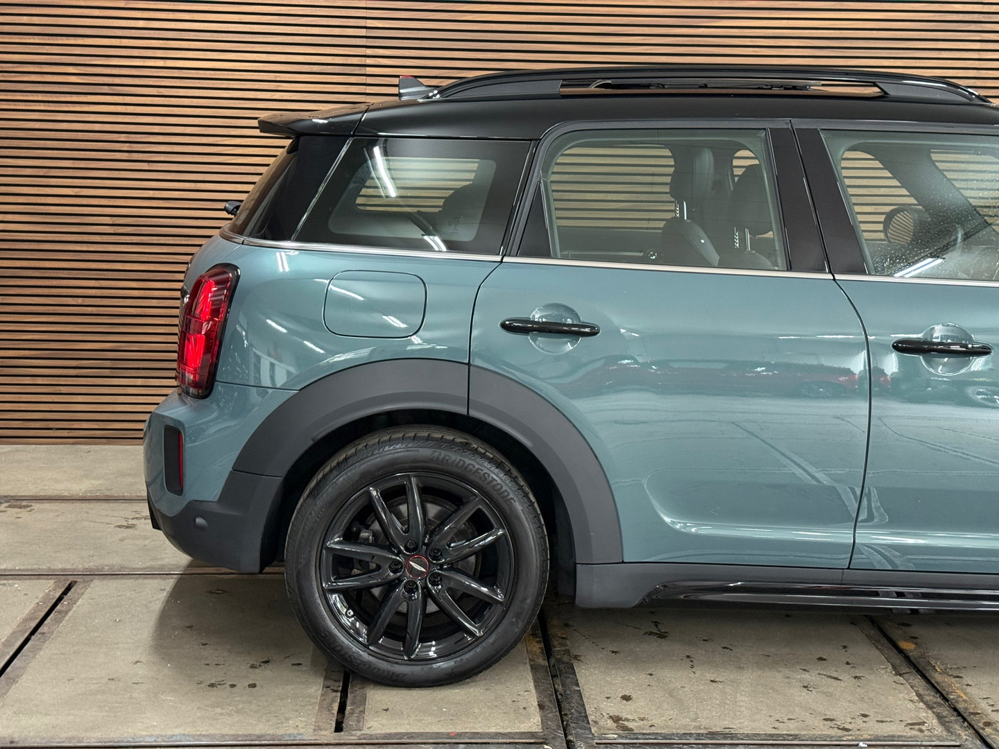 MINI