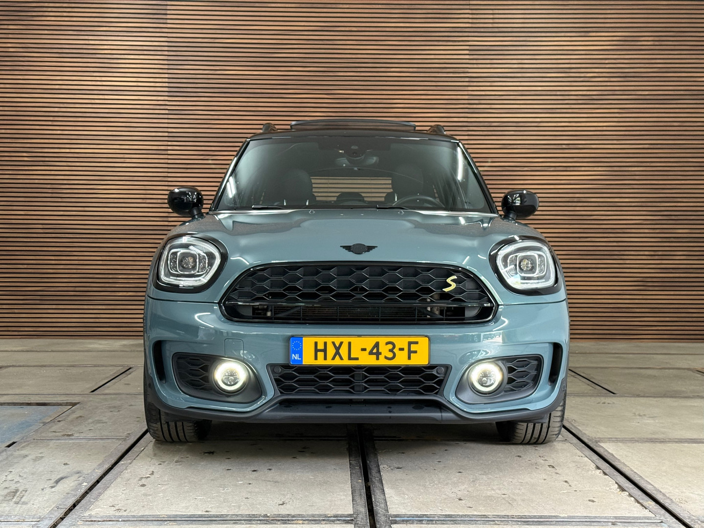 MINI