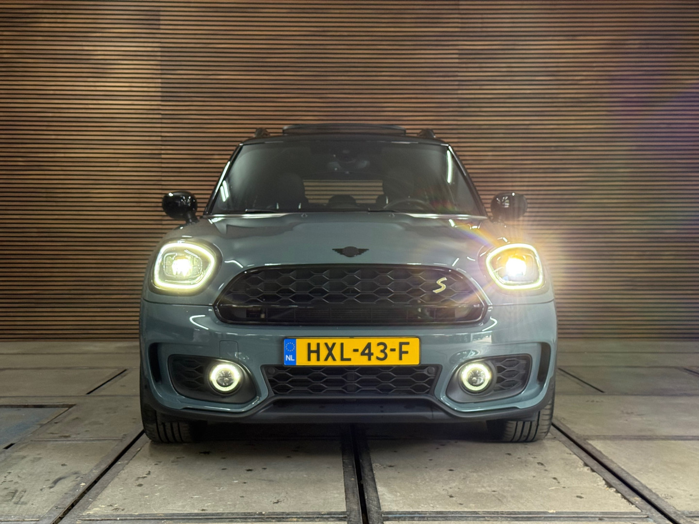 MINI