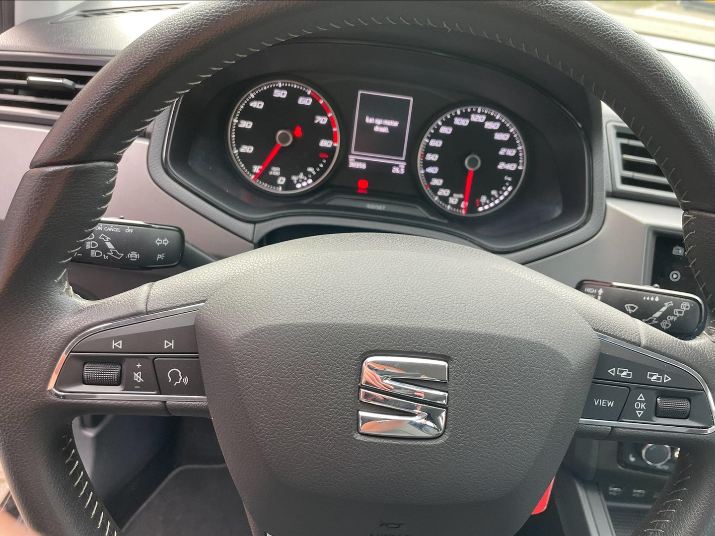 SEAT SEAT