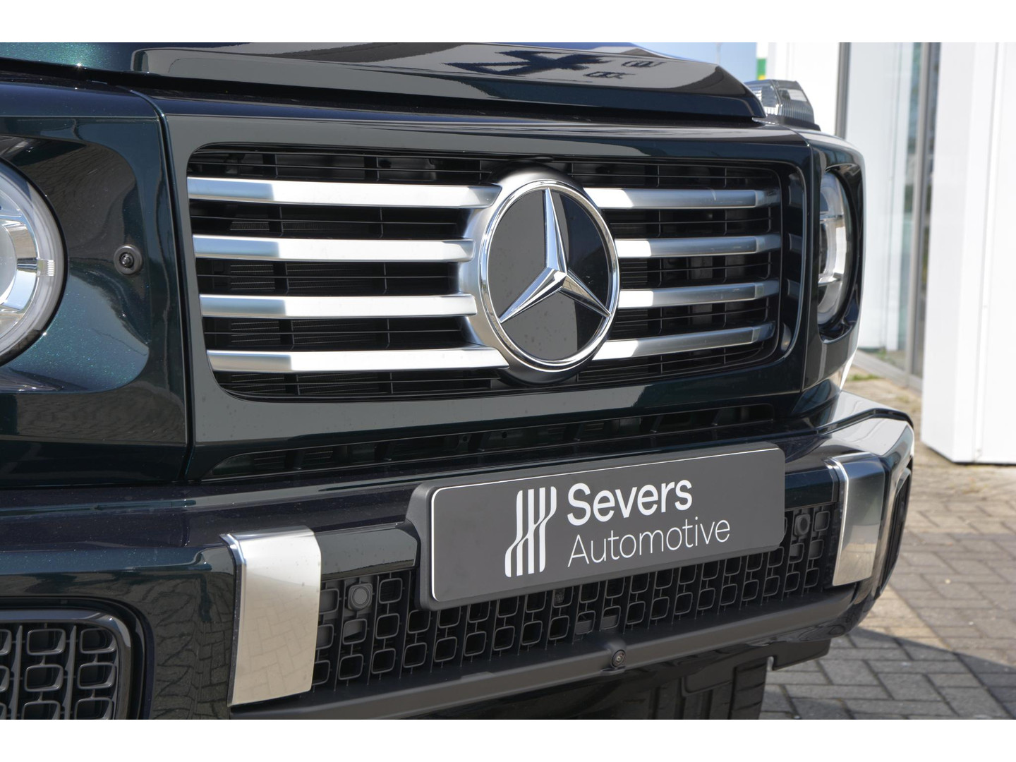 Mercedes-Benz Mercedes-Benz