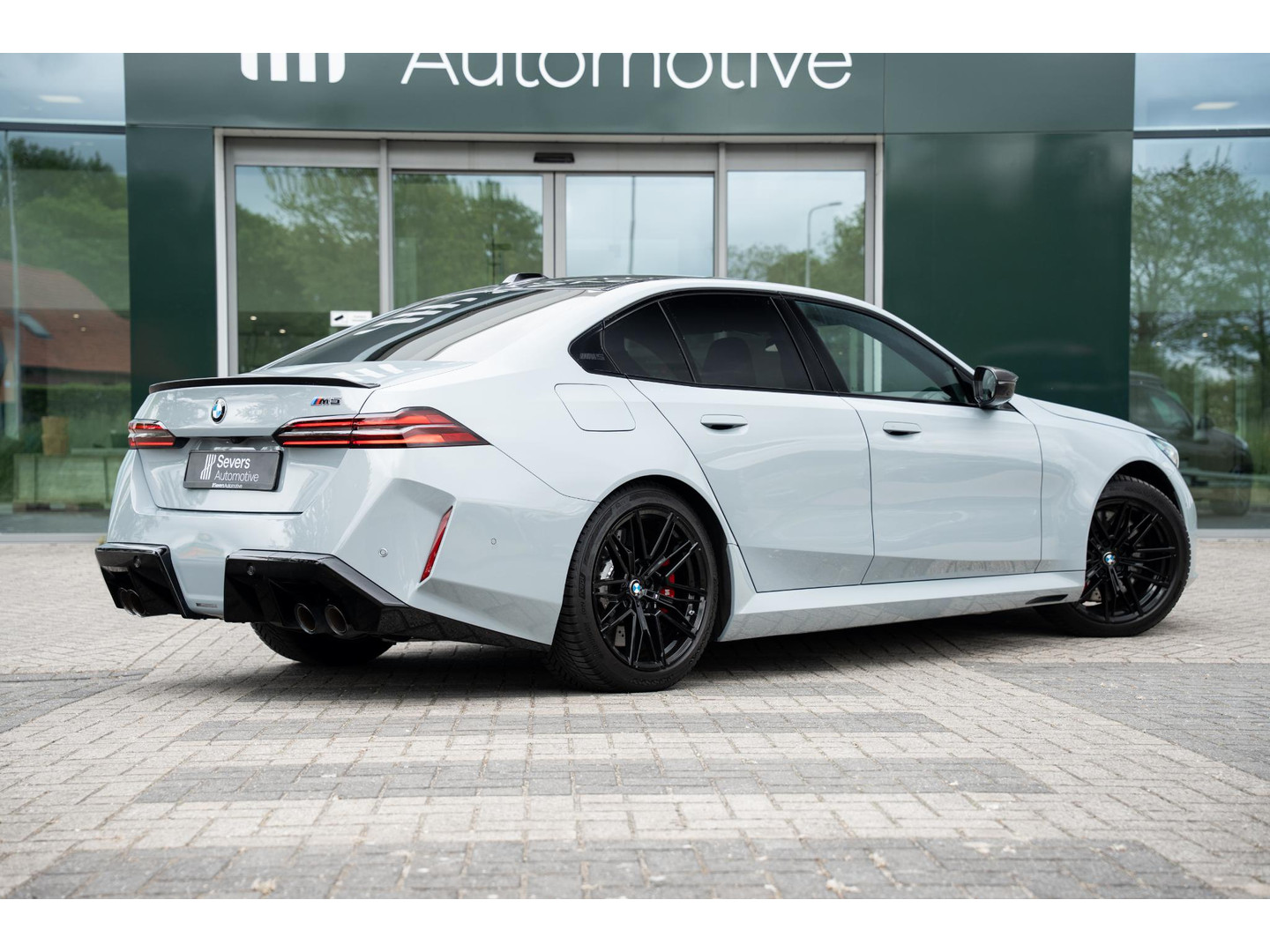 BMW BMW