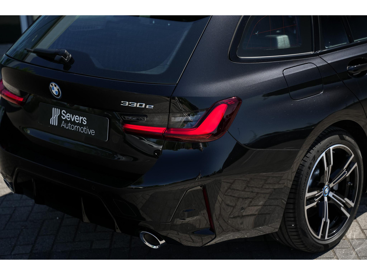 BMW BMW