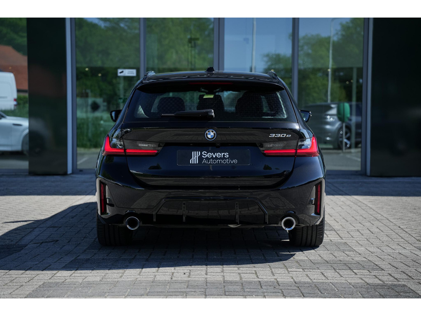 BMW BMW