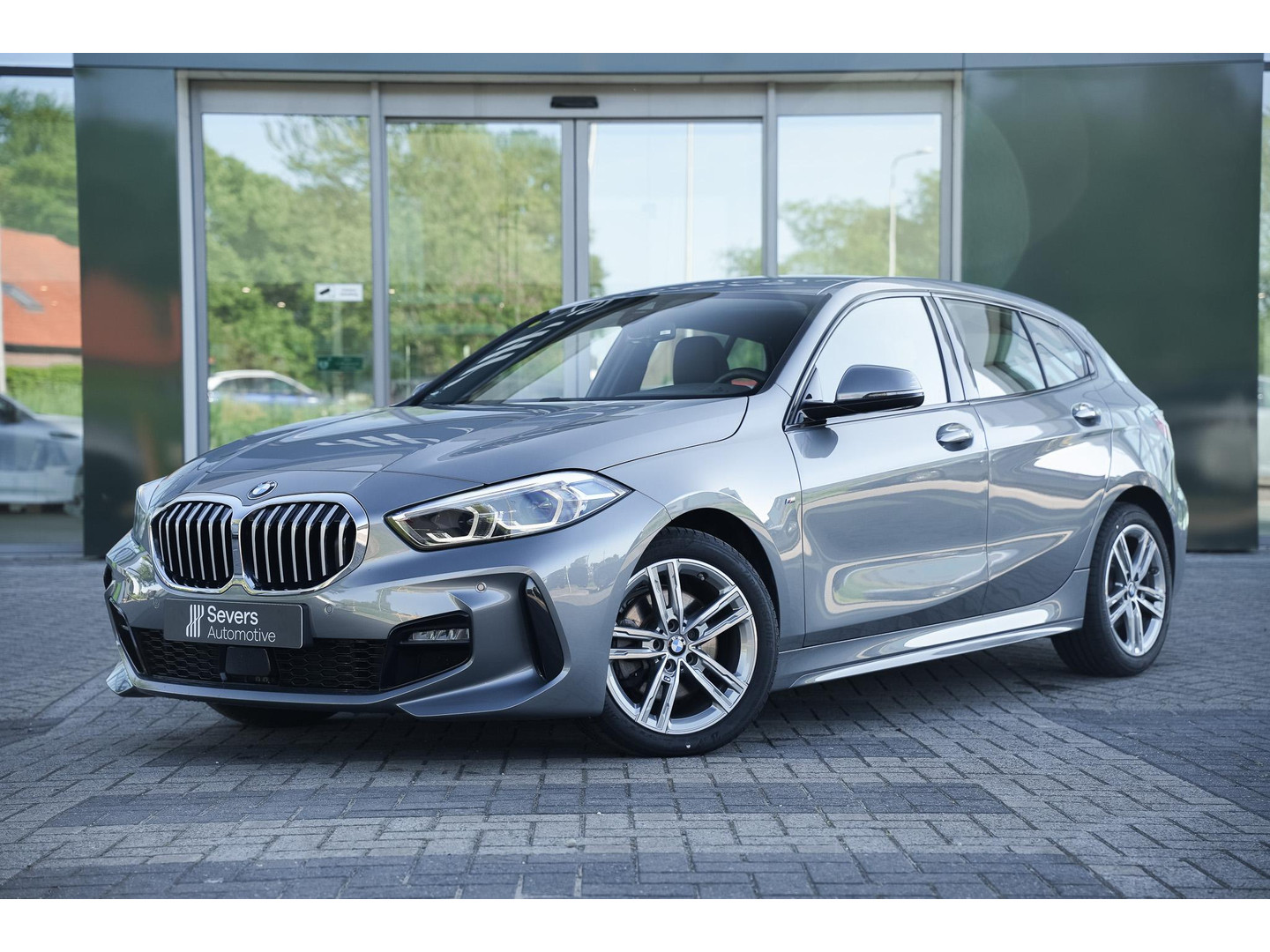 BMW BMW
