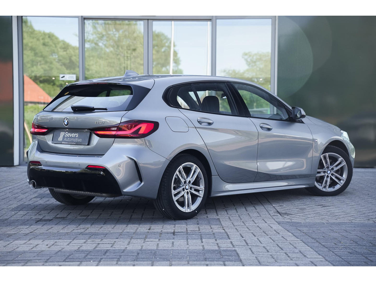 BMW BMW