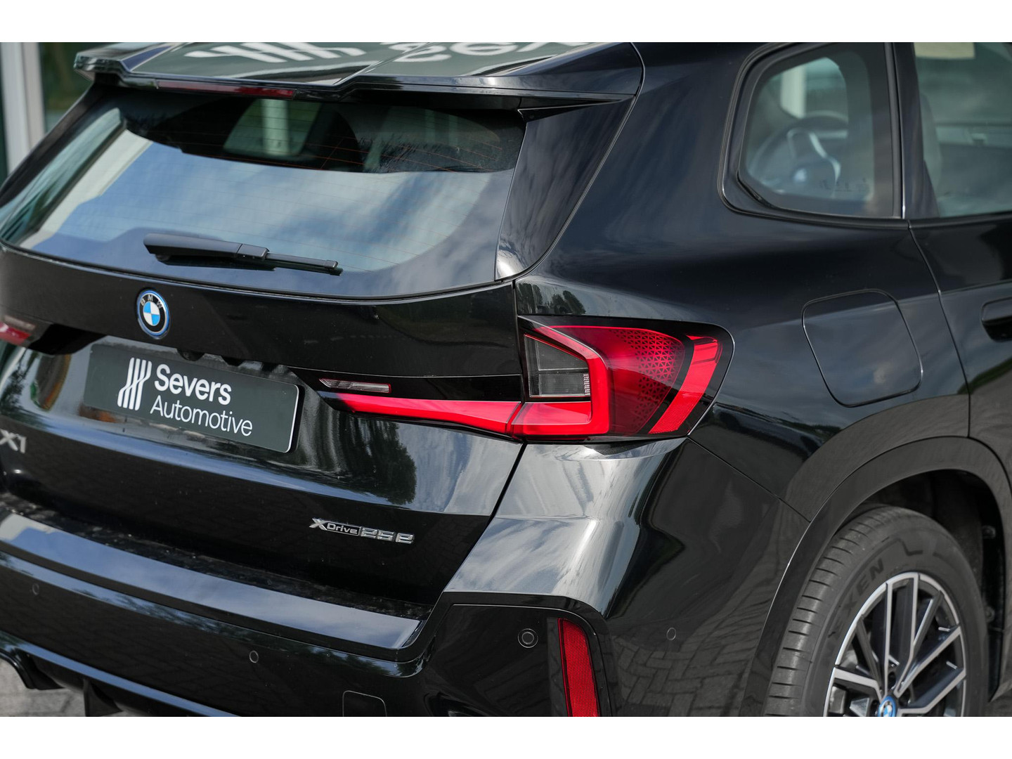 BMW BMW