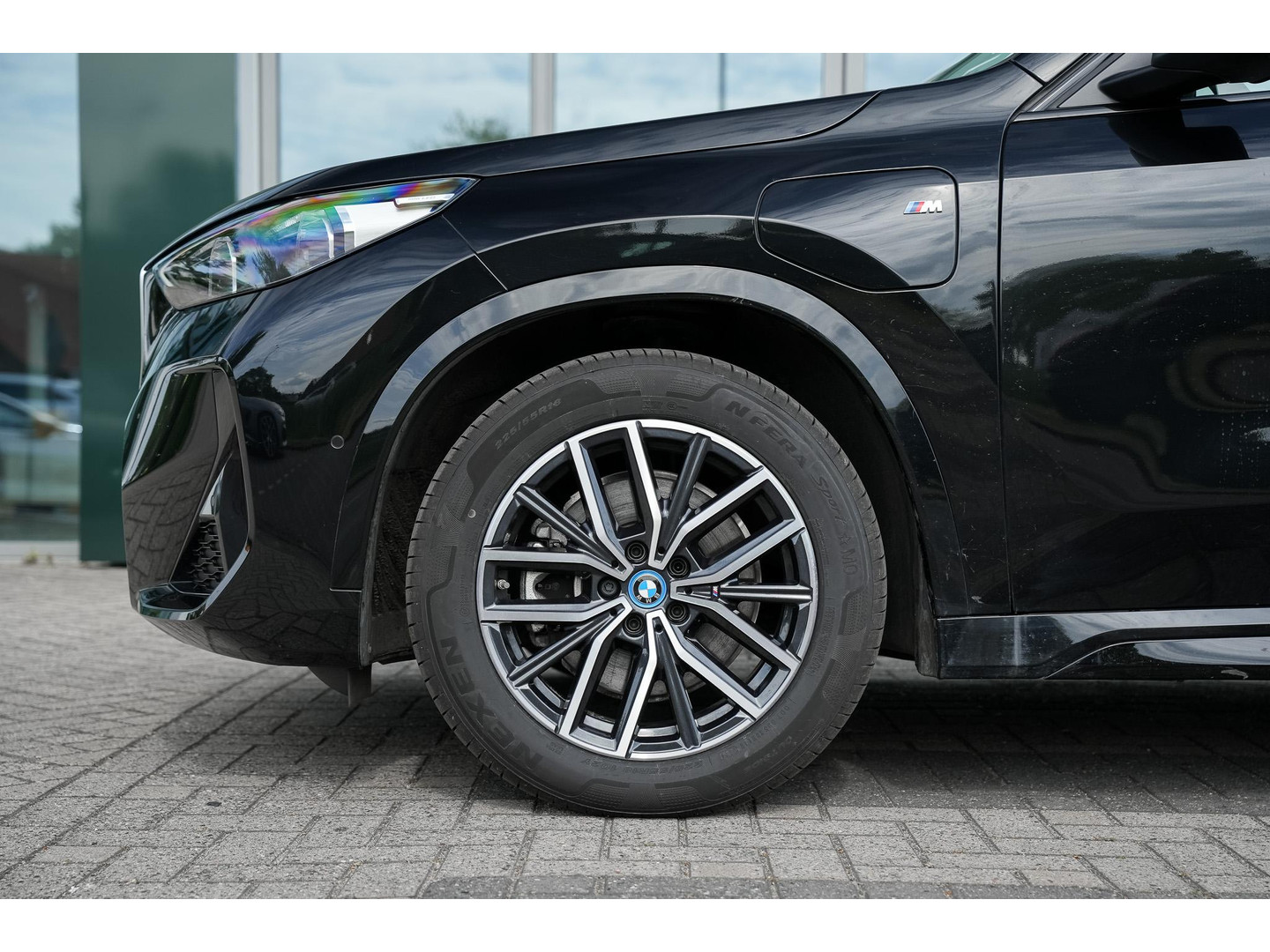 BMW BMW