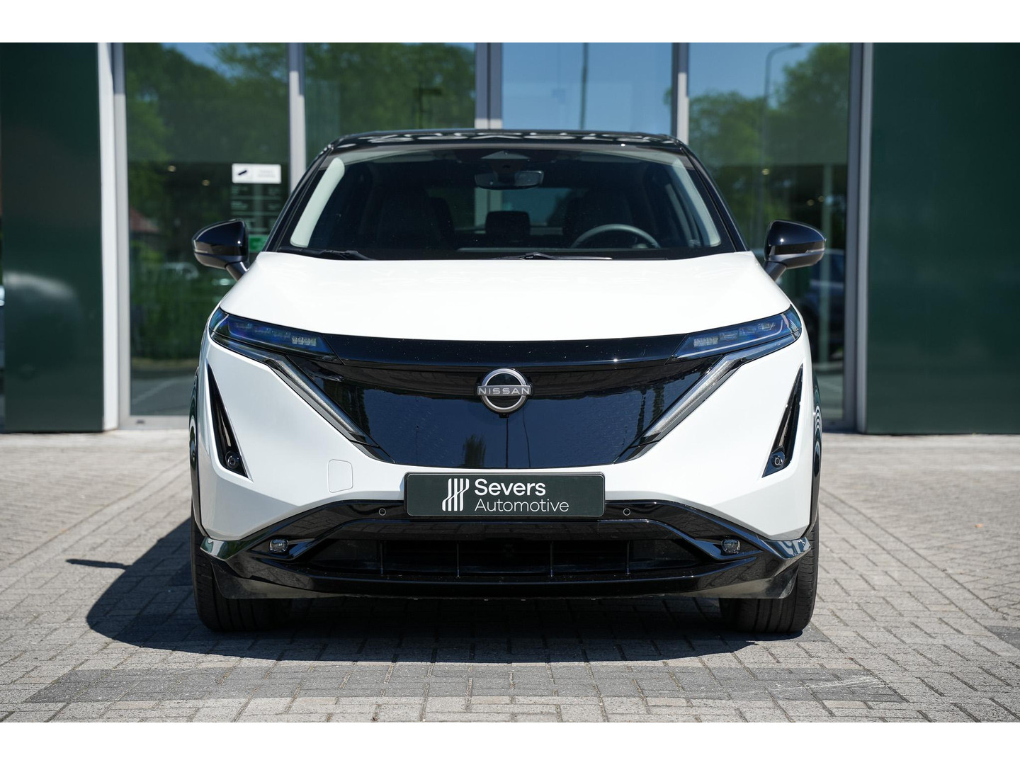 Nissan Nissan