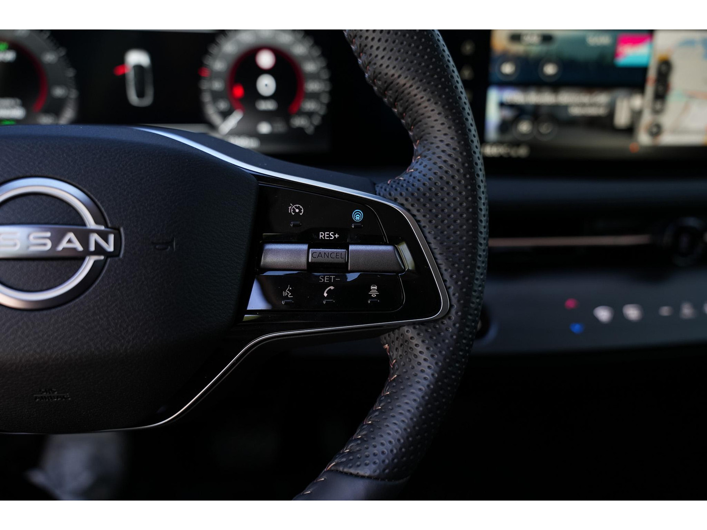 Nissan Nissan