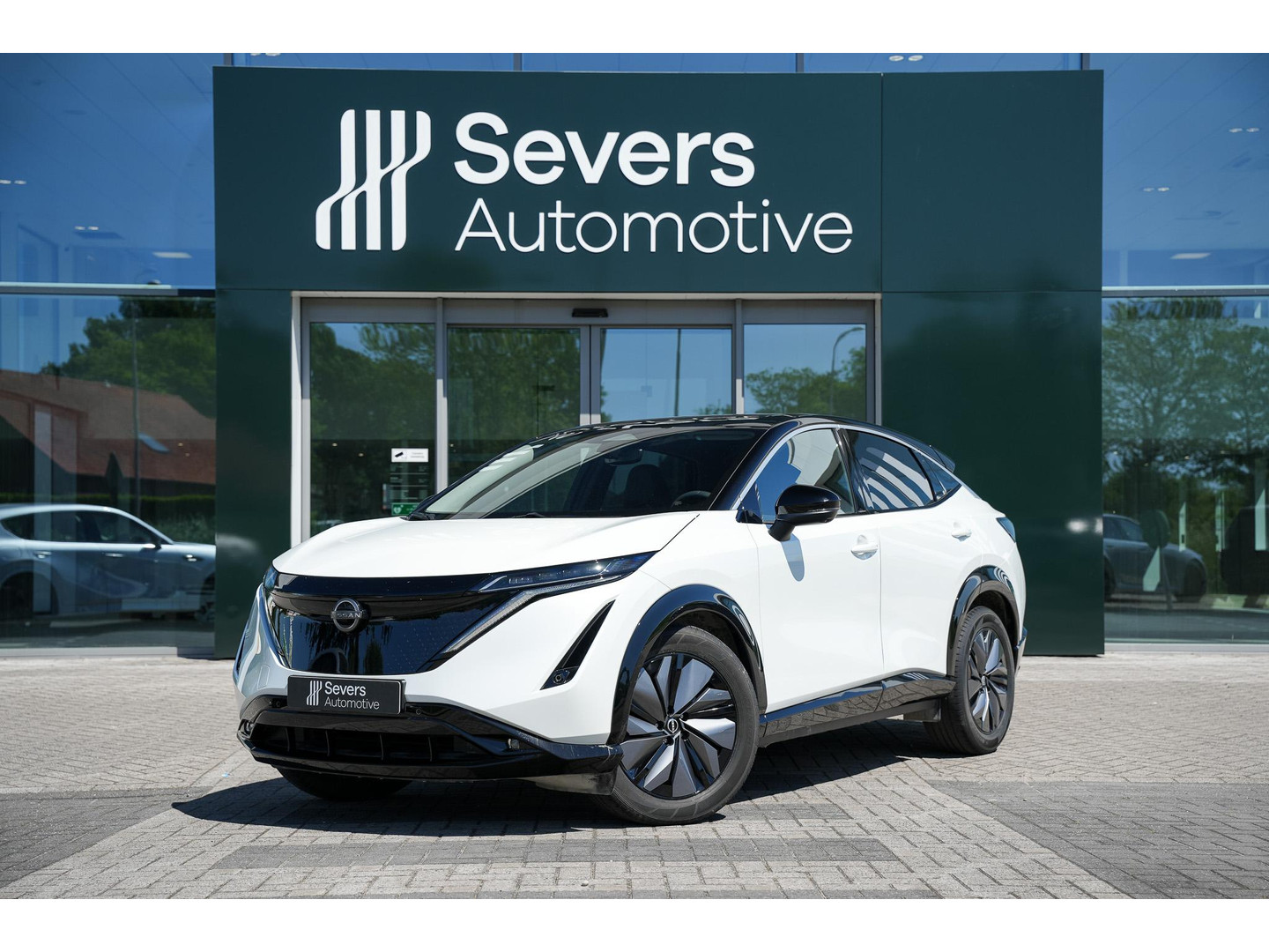 Nissan Nissan