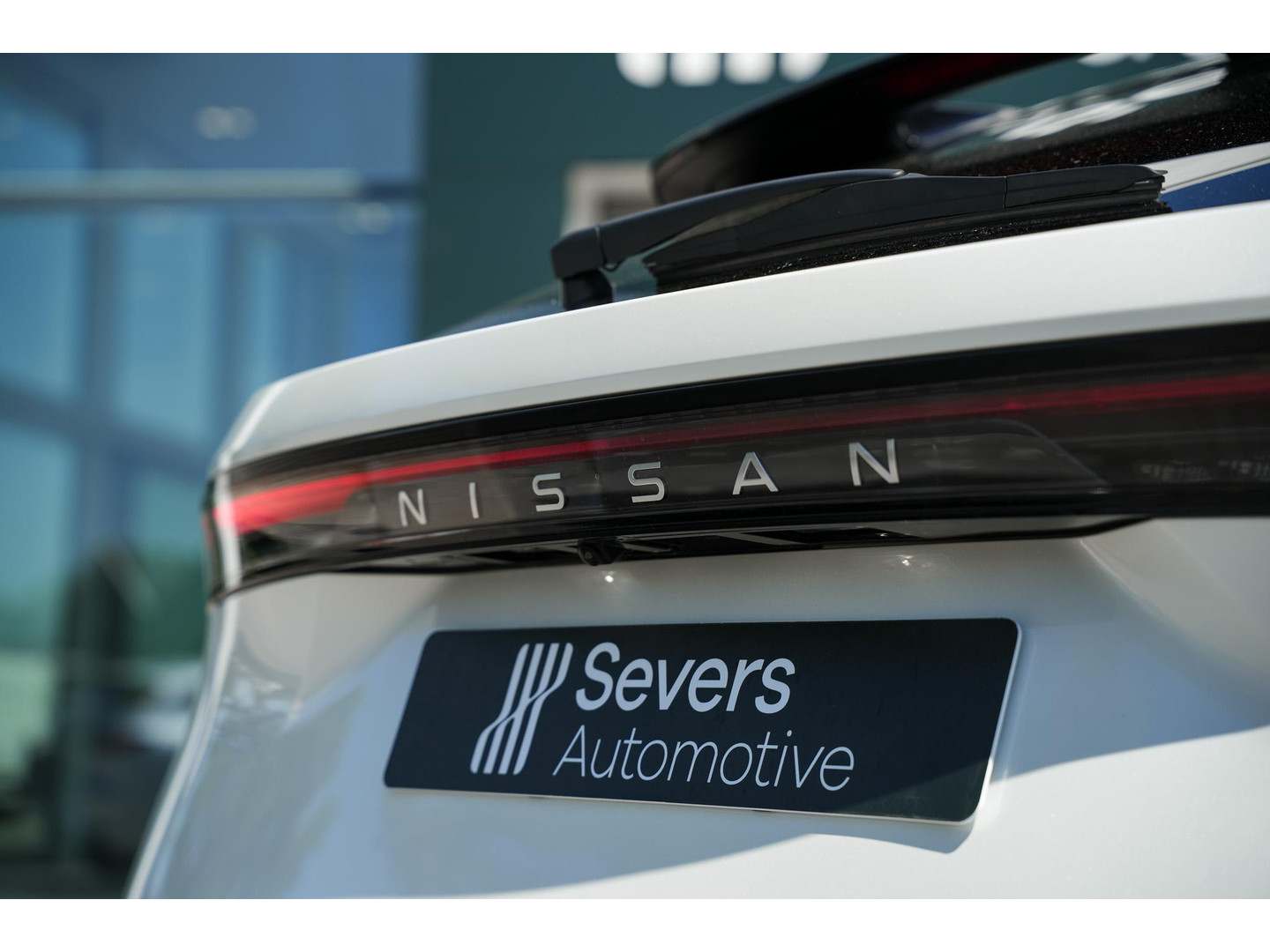 Nissan Nissan