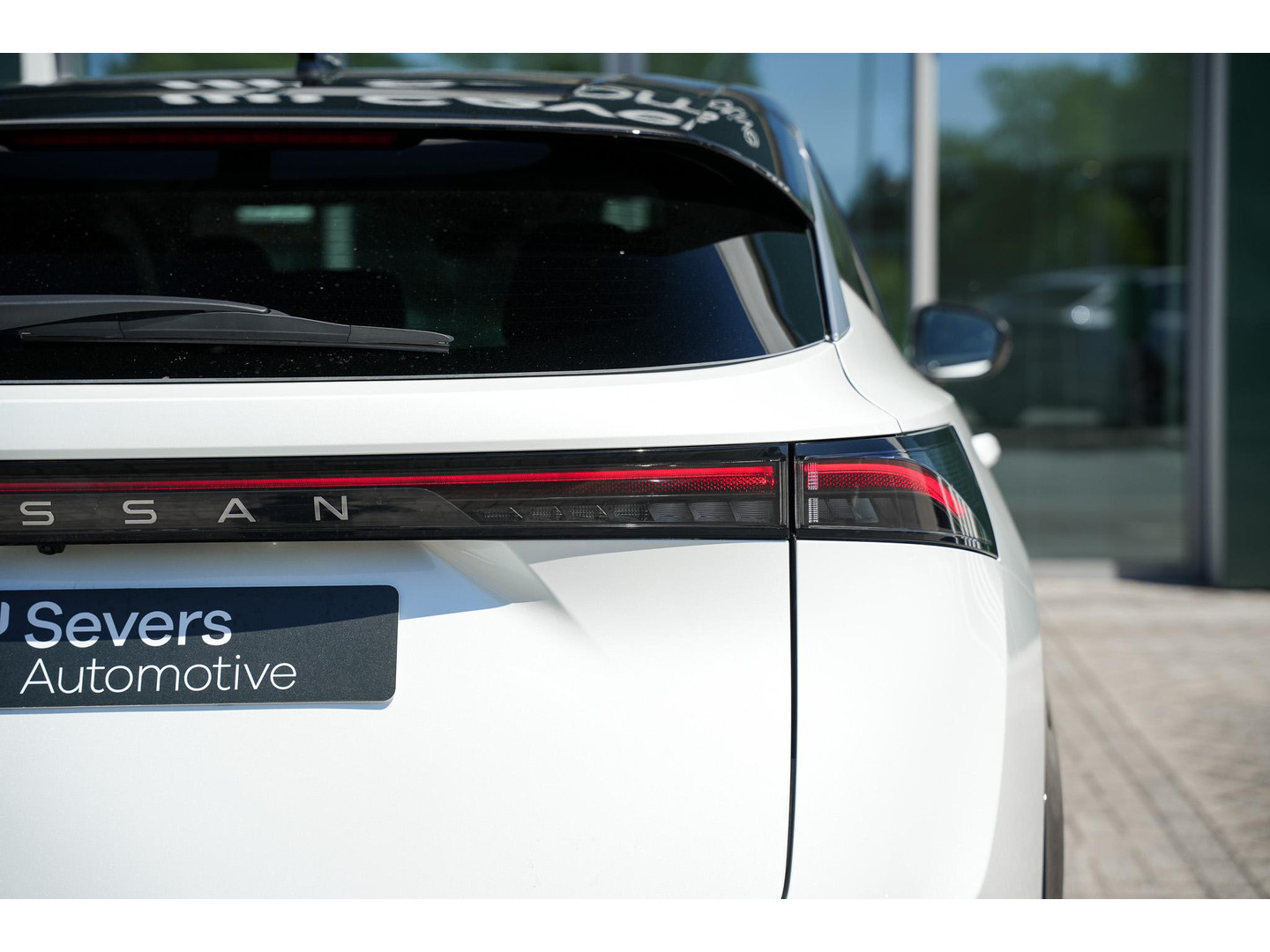 Nissan Nissan