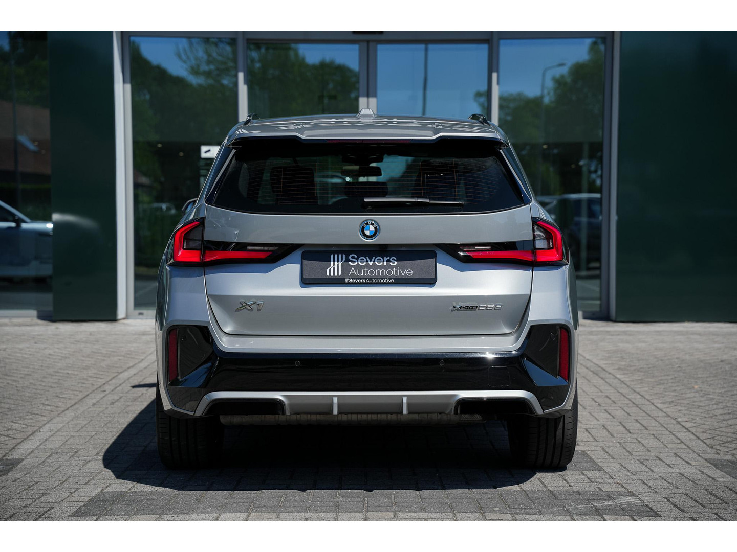 BMW BMW