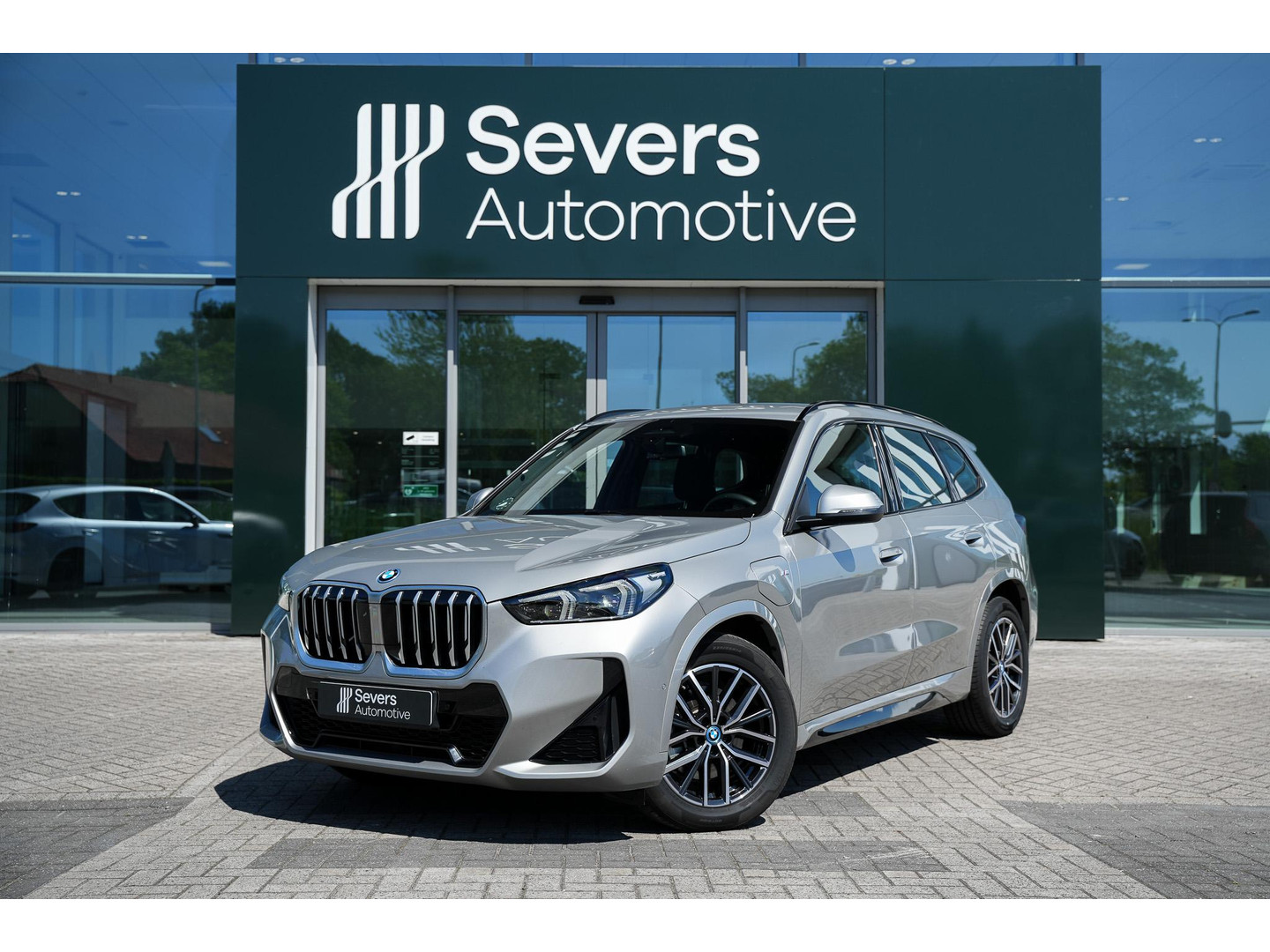 BMW BMW