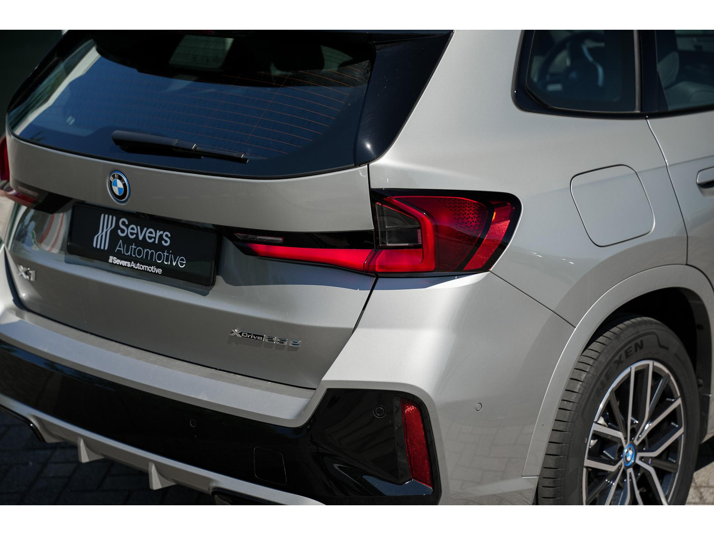 BMW BMW