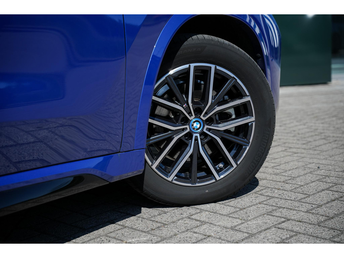 BMW BMW
