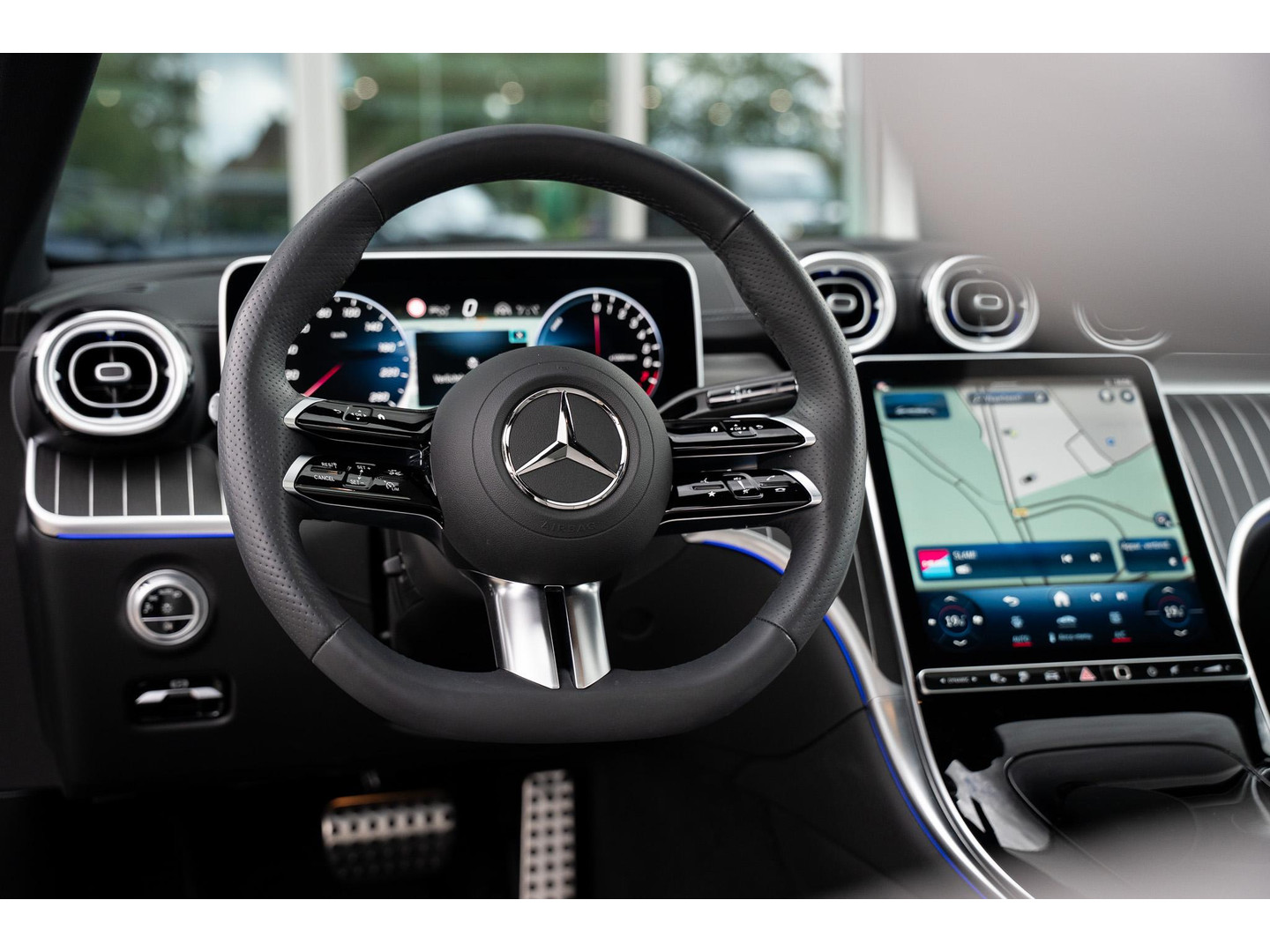 Mercedes-Benz Mercedes-Benz