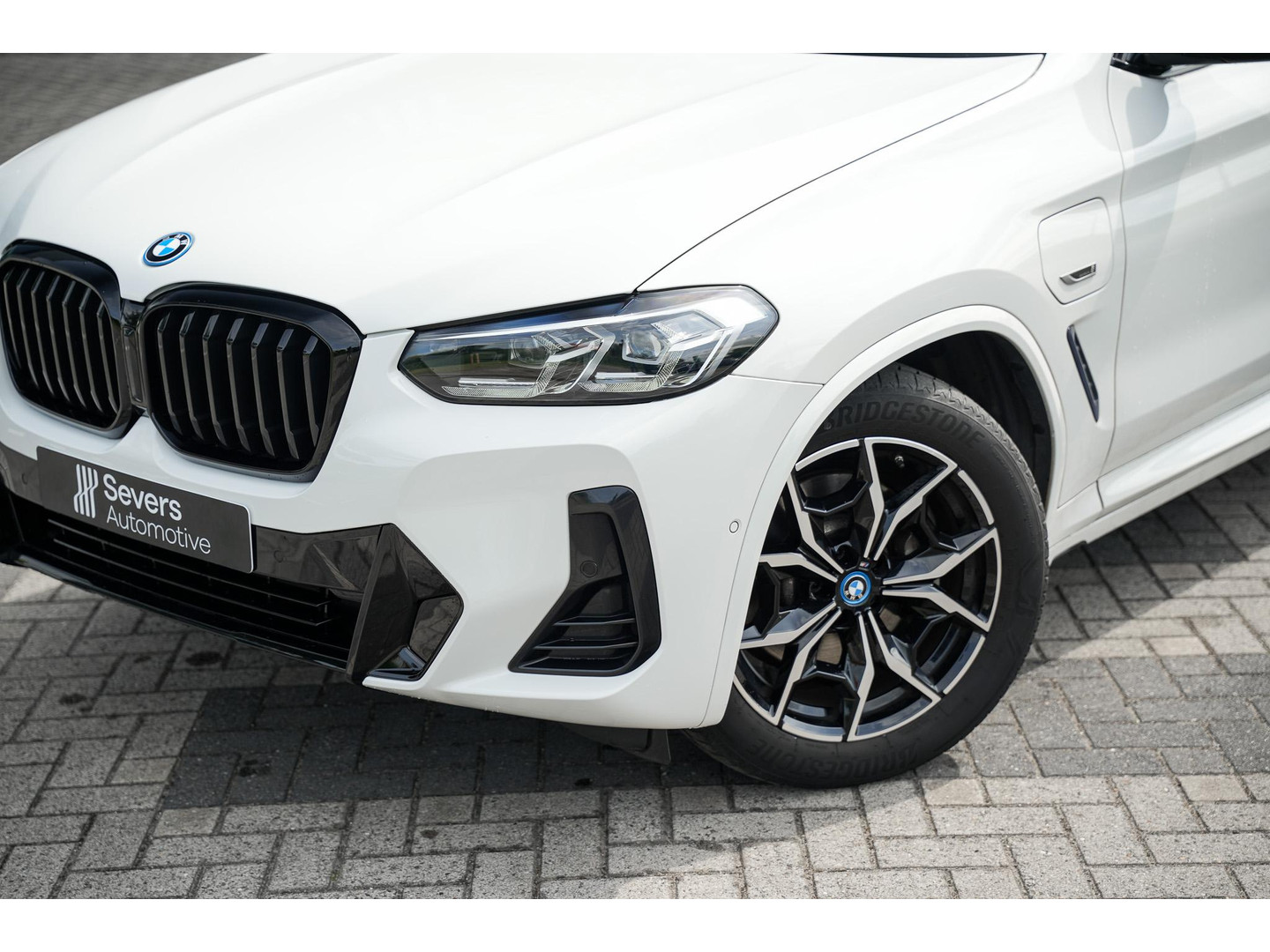 BMW BMW