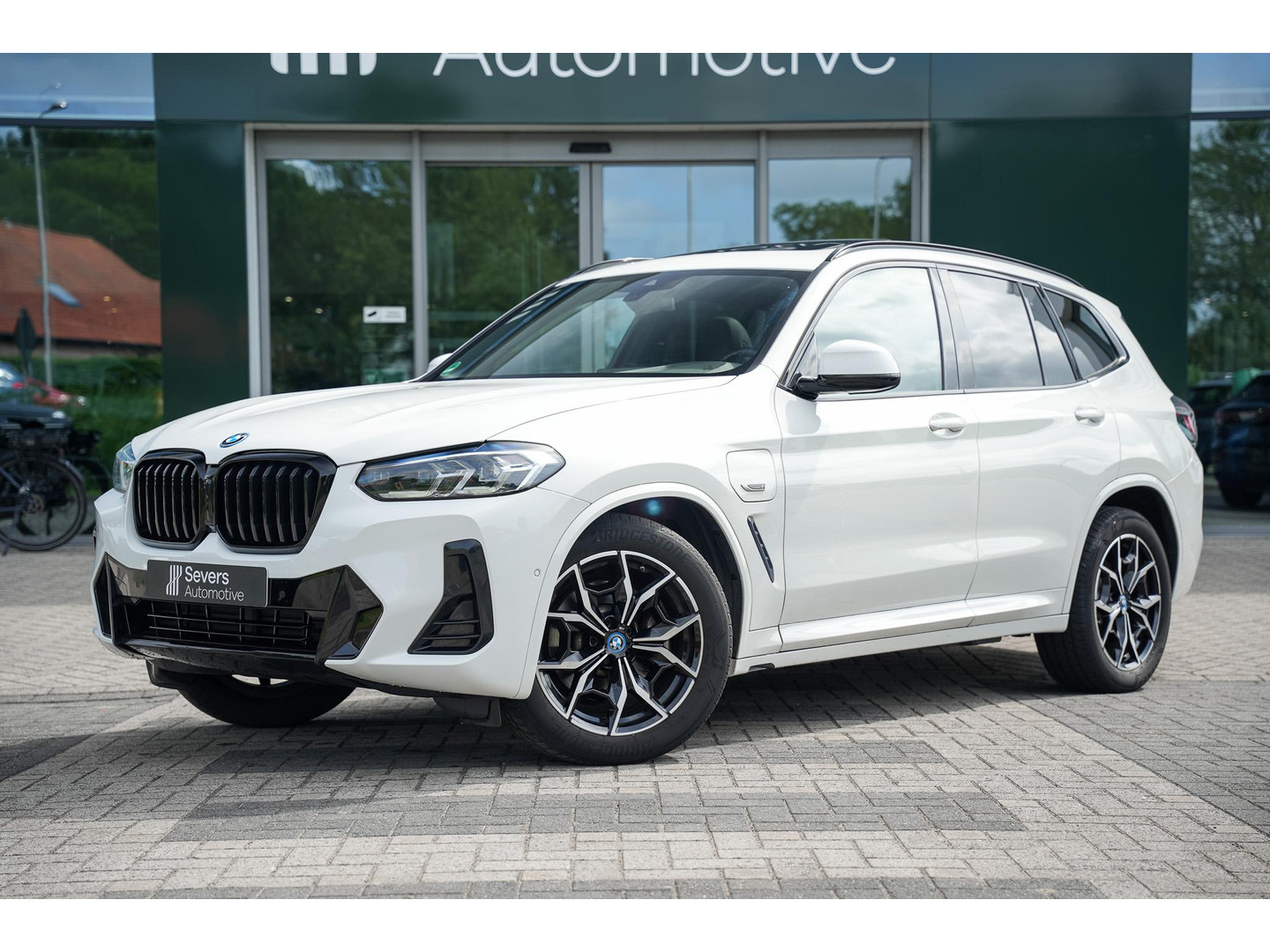 BMW BMW